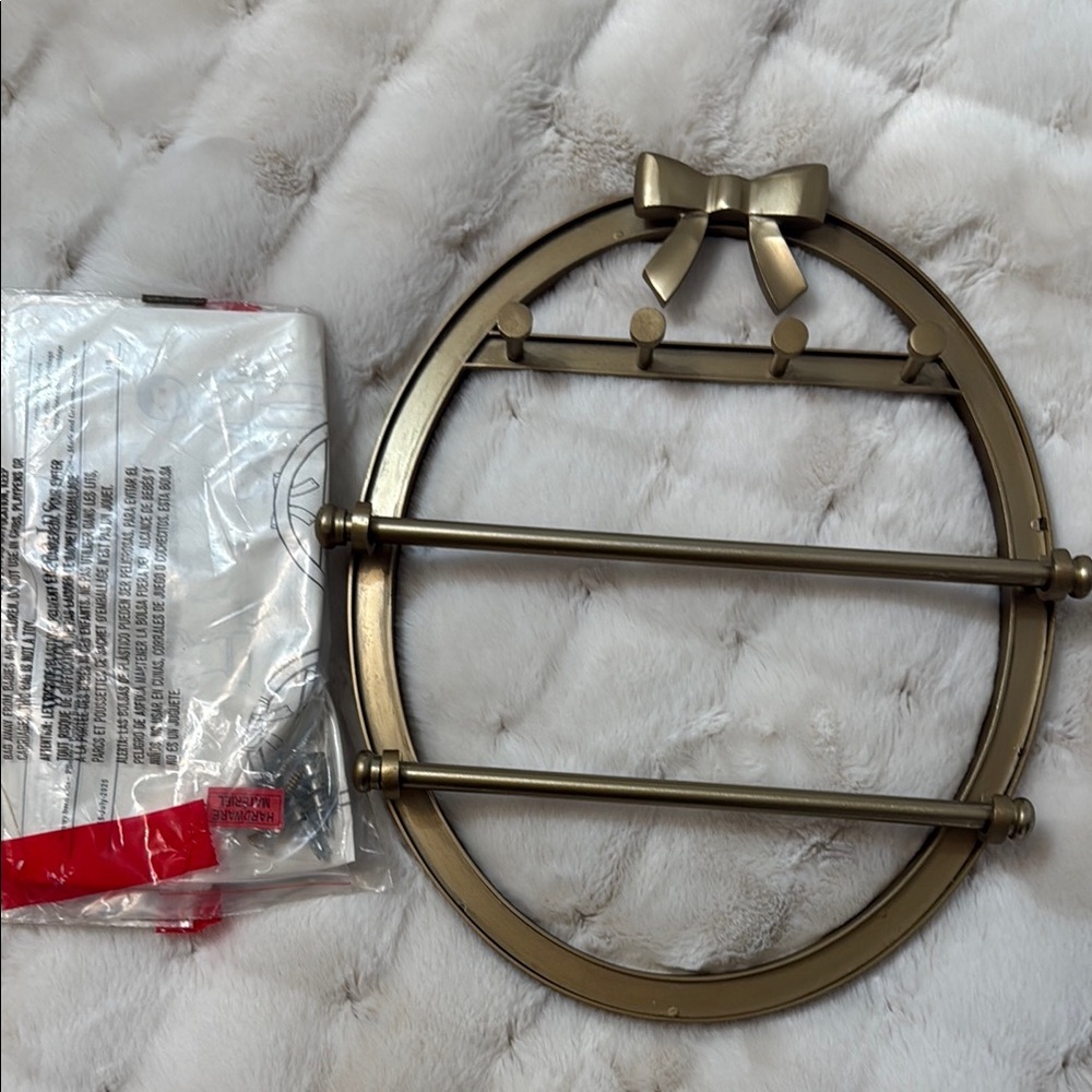 Pottery Barn Kids Ava Ribbon Wall Accessory Holder